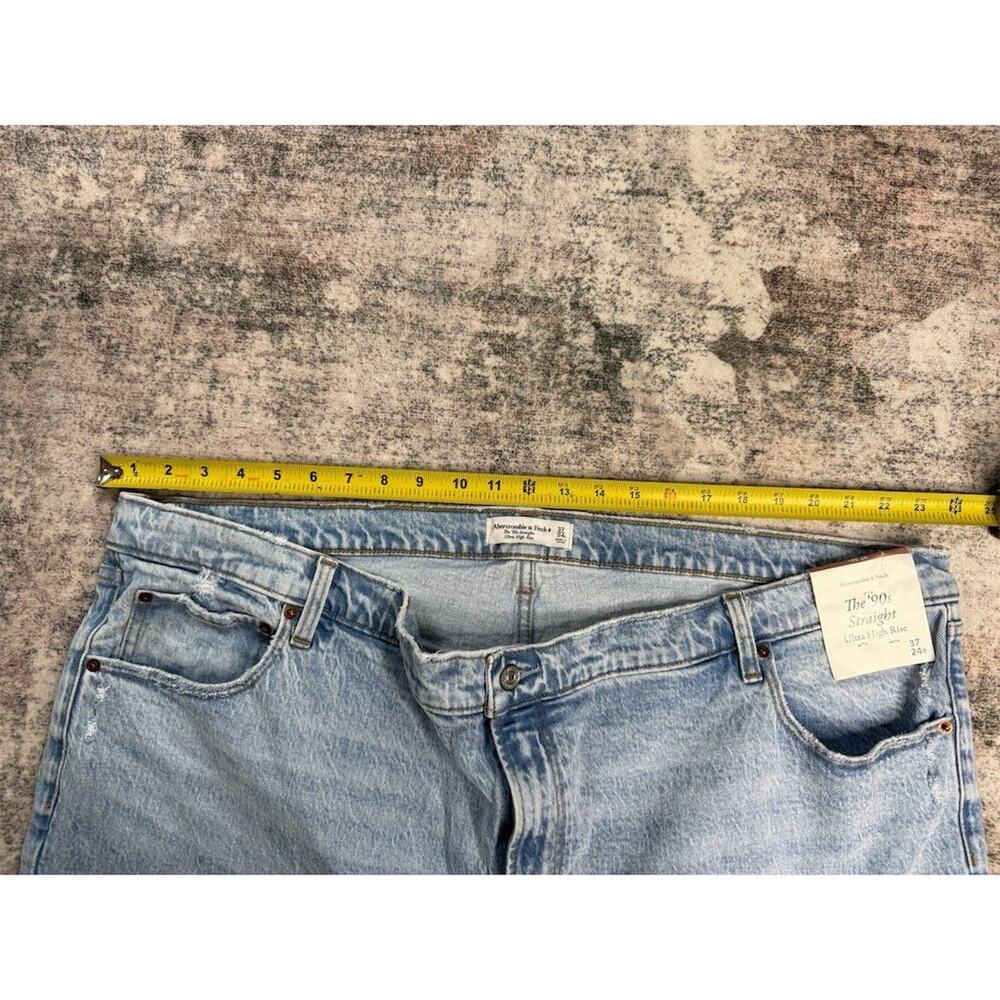 Abercrombie & Fitch Women's Ultra High Rise 90’s Straight Jeans Sz 37 Blue - Picture 3 of 7